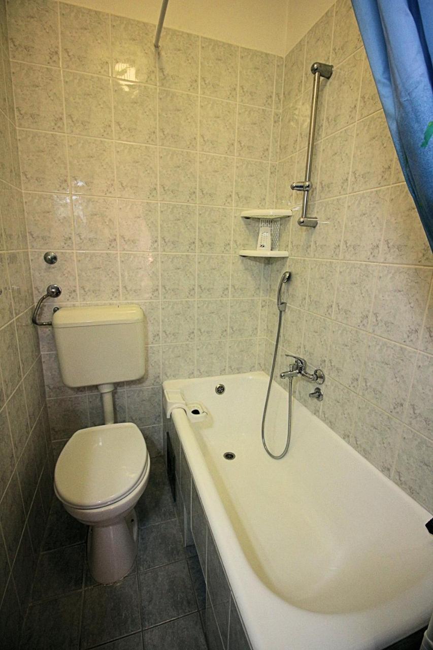 Guesthouse Marija โนวีวีโนดอลสกี ภายนอก รูปภาพ